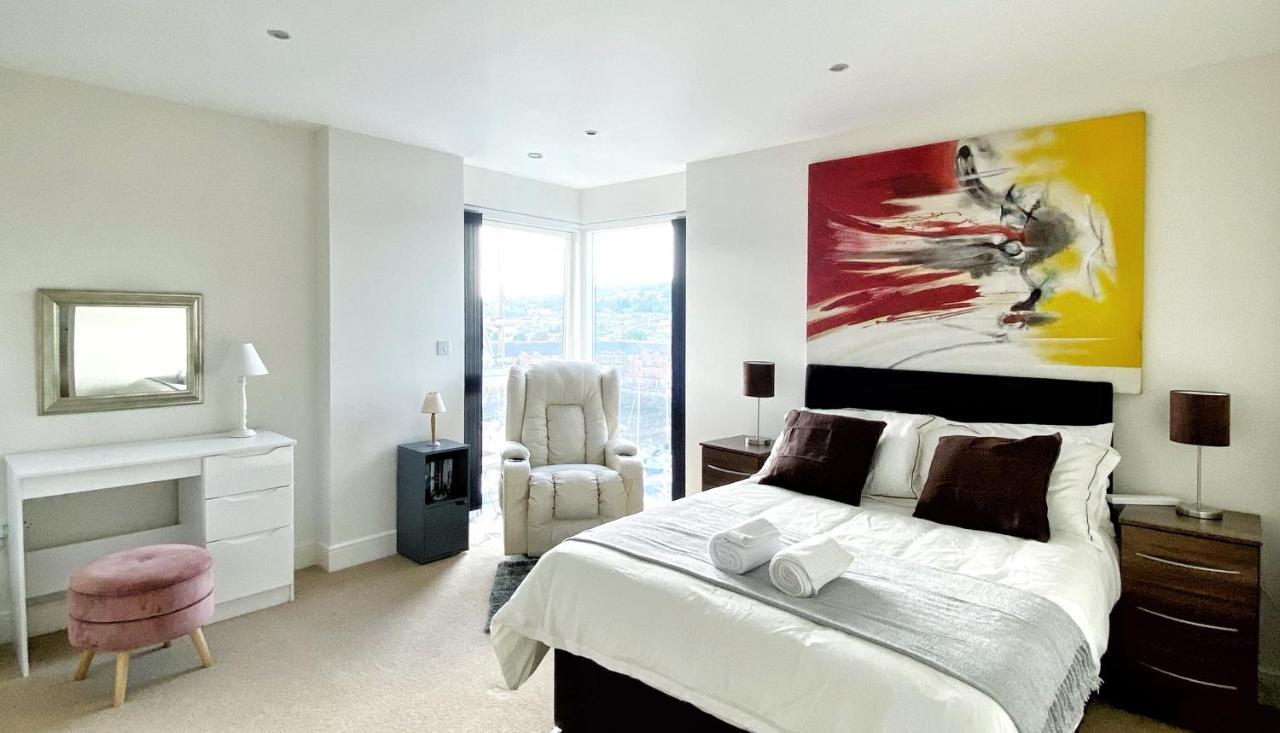 Artistic And Luxurious Apt With Sea View. Beach Side Swansea Luaran gambar